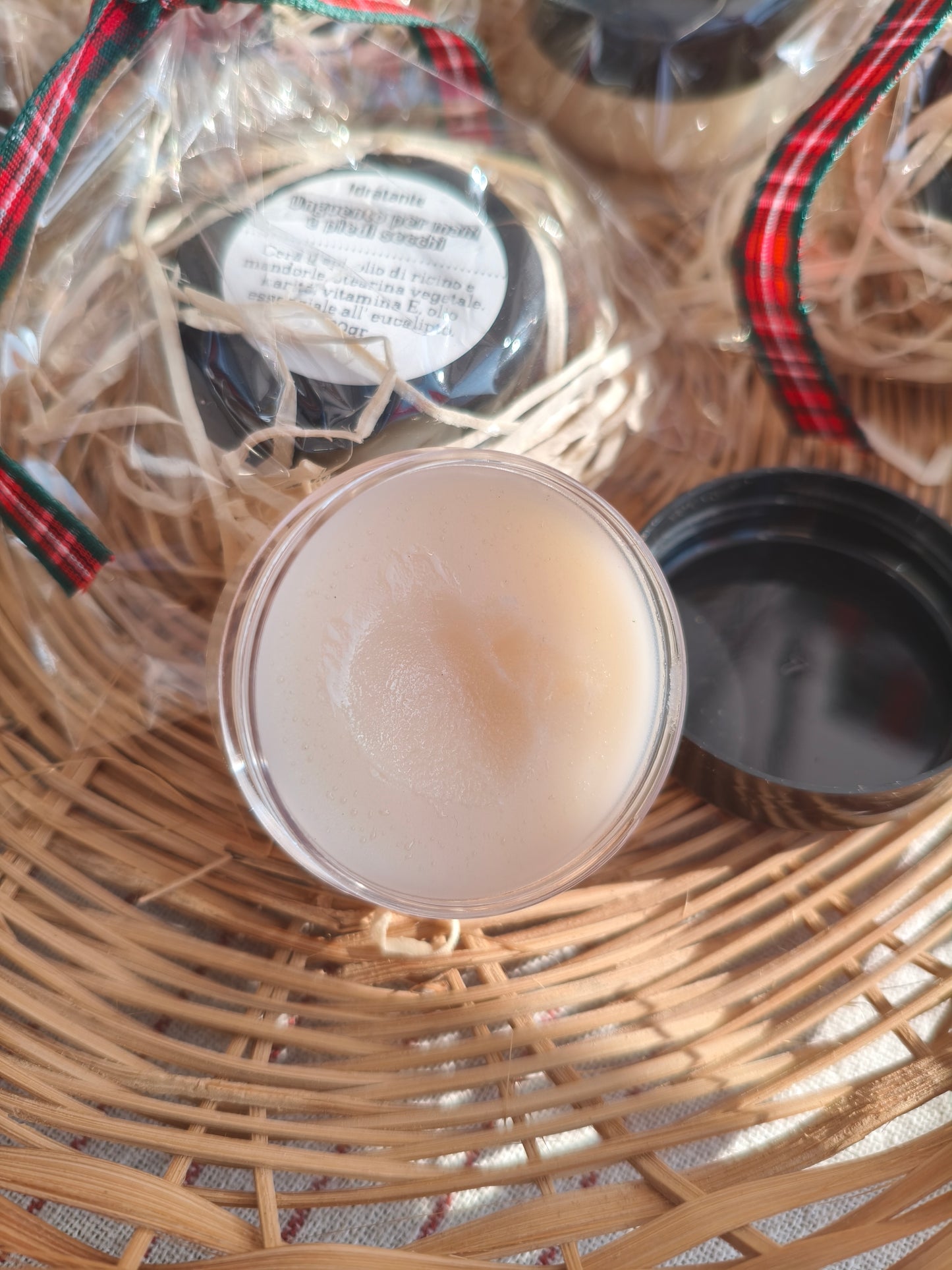 Mini unguento per mani e piedi secchi 🌿 eucalipto