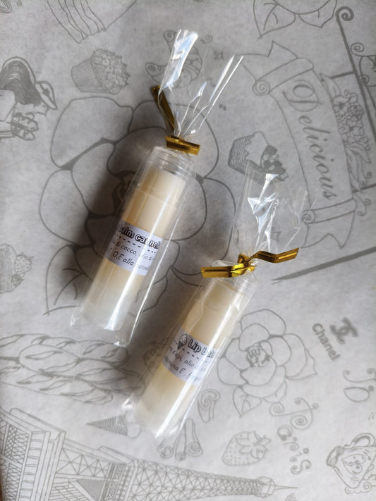 Lip balm idratante naturale