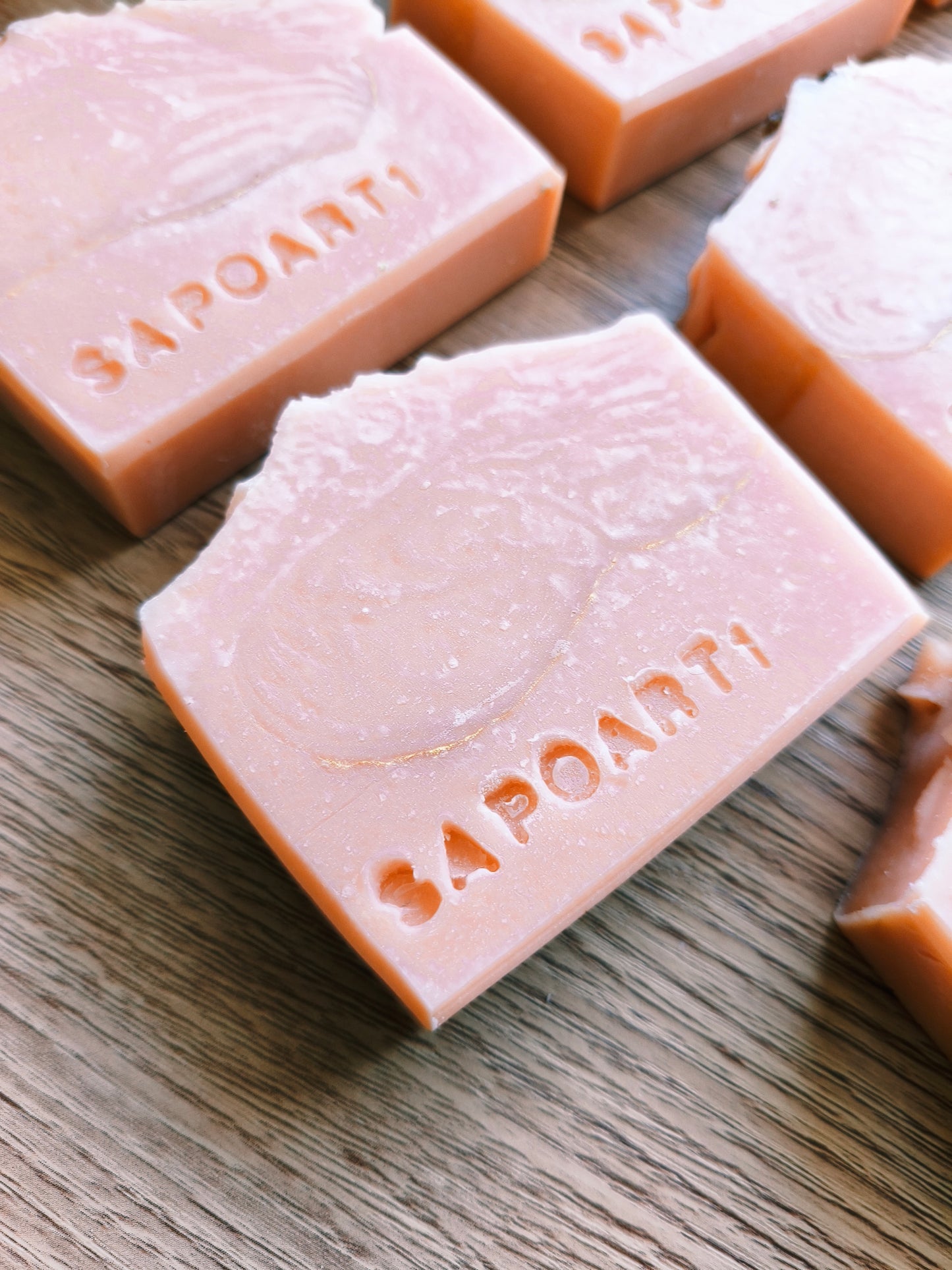 🍯Sapone con delizioso aroma a miele.