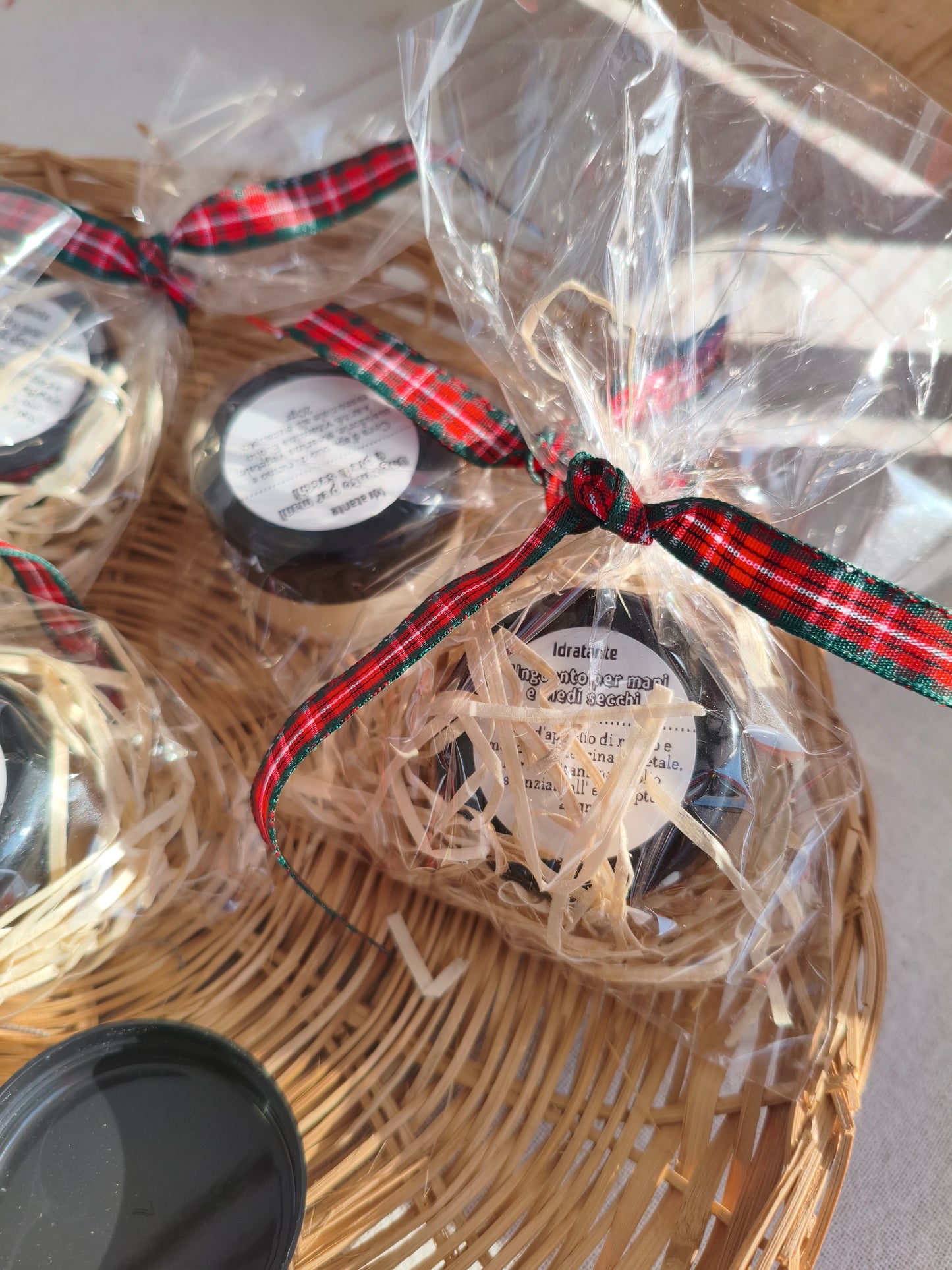 Mini unguento per mani e piedi secchi 🌿 eucalipto